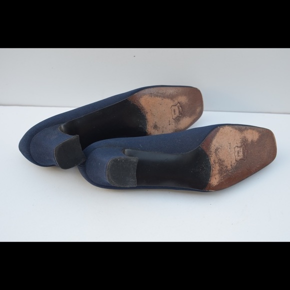 Stuart Weitzman low heels - Picture 6 of 7